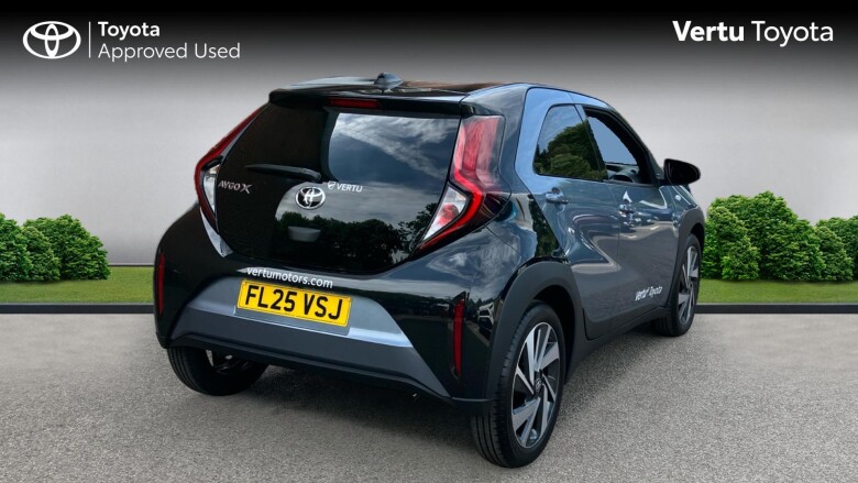 Toyota Aygo X 1.0 VVT-i Edge 5dr Petrol Hatchback